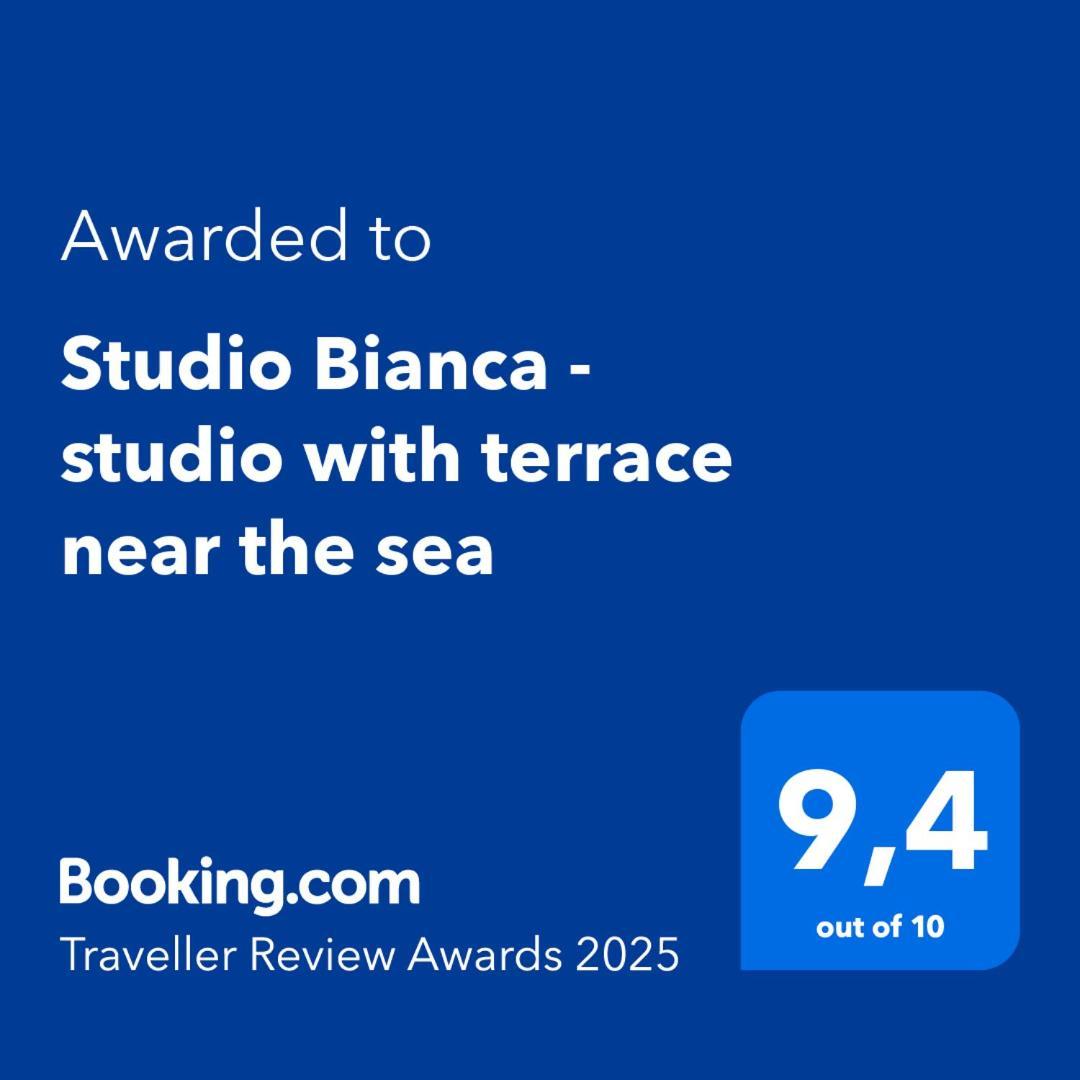 Studio Bianca - Studio With Terrace Near The Sea Sukošan Eksteriør bilde